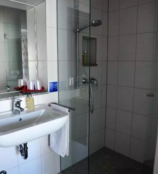 Aamiaismajoitus (B&B) Gästehaus Am Hochsimmer