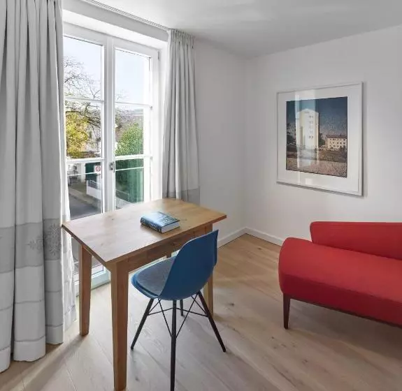 Aamiaismajoitus (B&B) Gästehaus Cantzheim