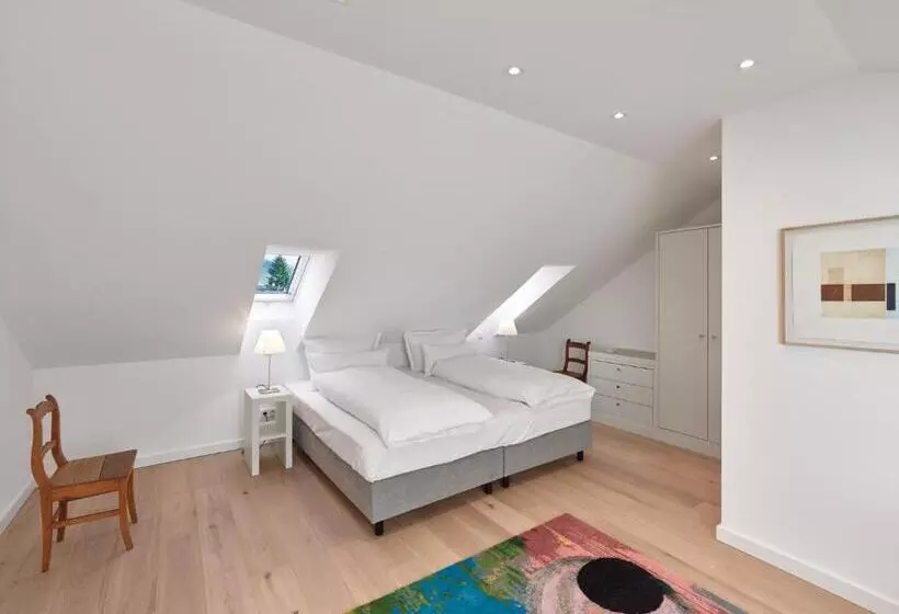 Aamiaismajoitus (B&B) Gästehaus Cantzheim