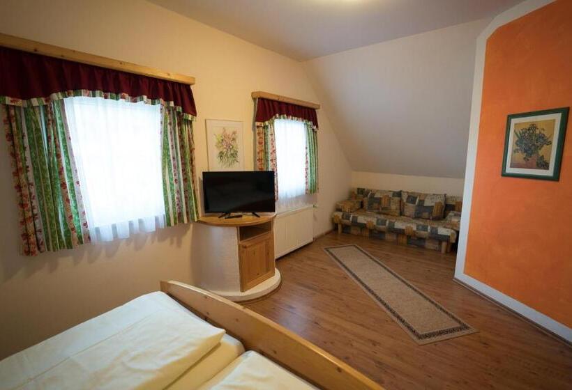 Отель Landhof Steinbäck