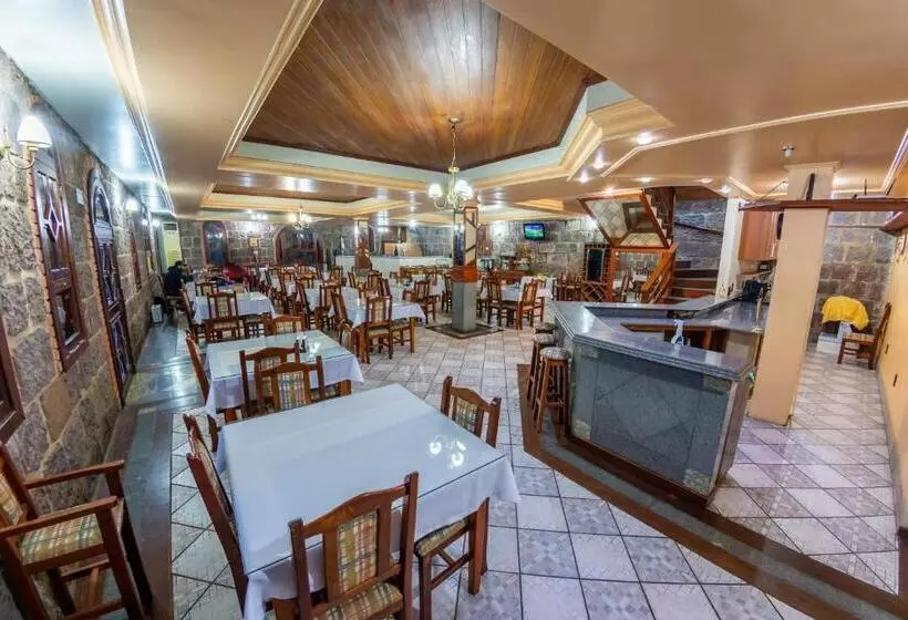 Hotelli Via Genova Parque