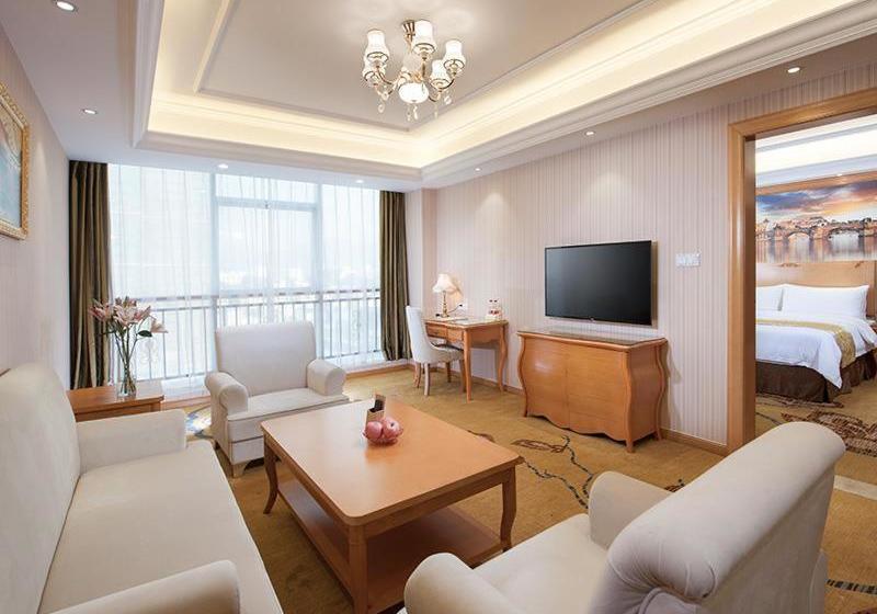 Vienna Hotel Guangdong Heyuan Lianping