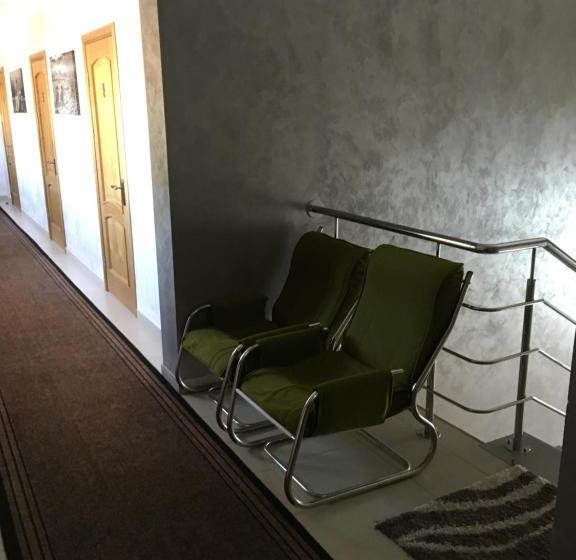 Pension (Hôtel basse catégorie) гостевой дом юран