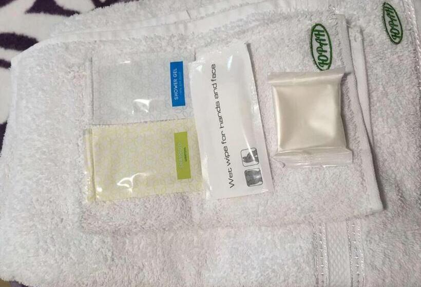 Pension (Hôtel basse catégorie) гостевой дом юран