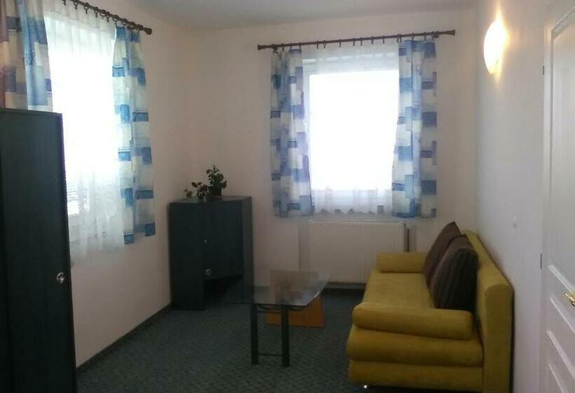 펜션 Penzion Fontána