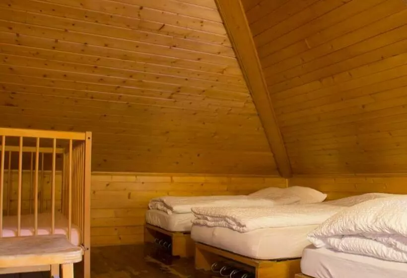 Retkeilymaja Plan Francey