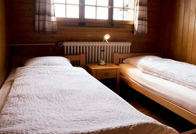 Retkeilymaja Plan Francey