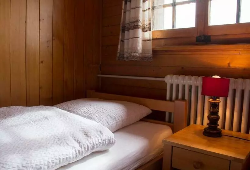 Retkeilymaja Plan Francey