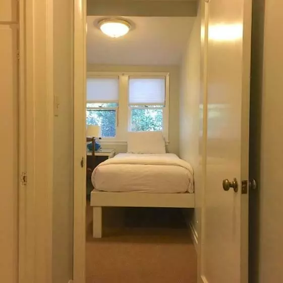 Aamiaismajoitus (B&B) Cowper Inn