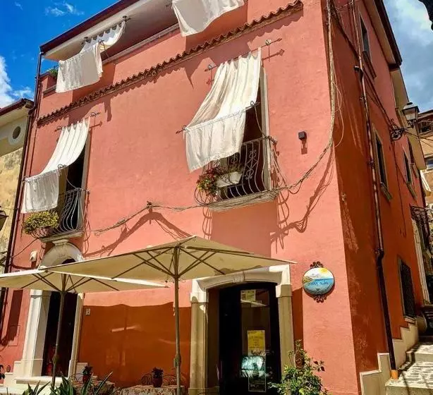 Aamiaismajoitus (B&B) Donna Alda Affittacamere