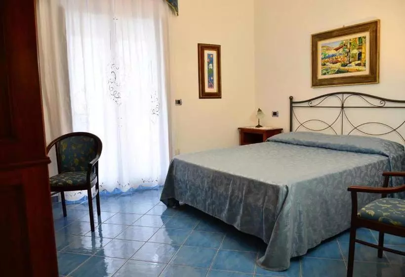 Aamiaismajoitus (B&B) Donna Alda Affittacamere