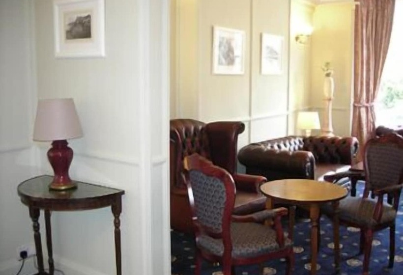 住宿加早餐 Eversley