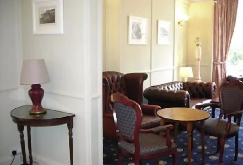 ベッドアンドブレックファースト Eversley