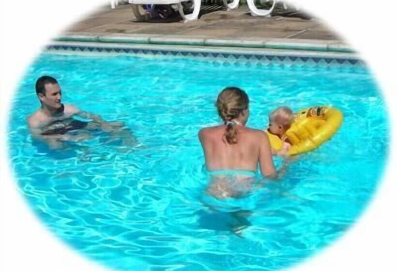 住宿加早餐 Eversley