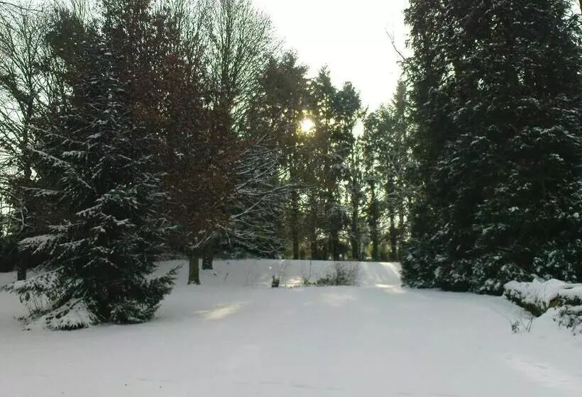 Aamiaismajoitus (B&B) La Croix Du Reh