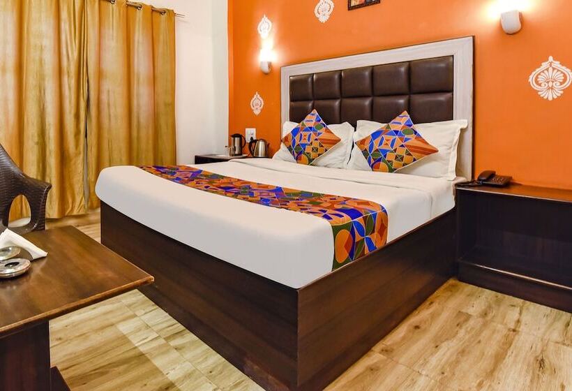 Fabhotel Kk Residency