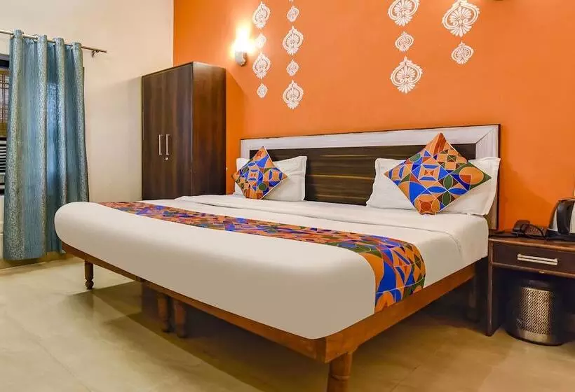 Fabhotel Kk Residency