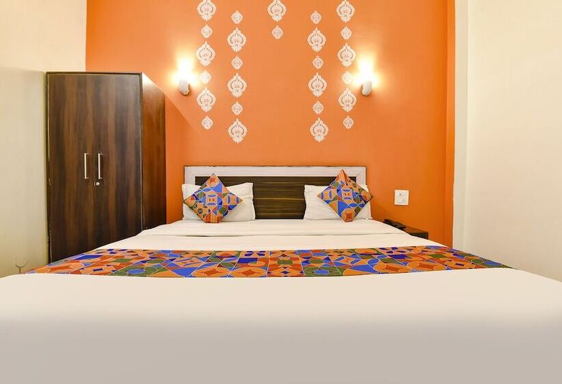 Fabhotel Kk Residency