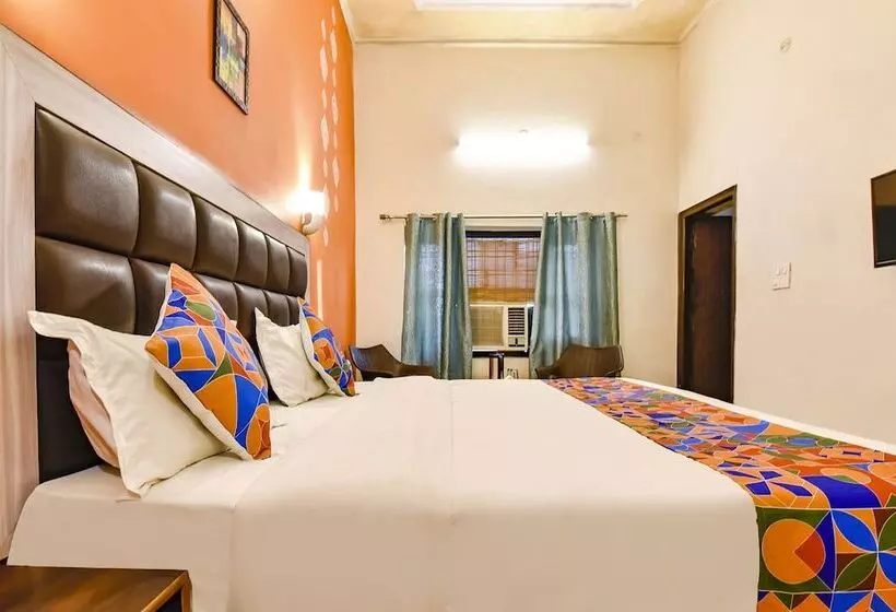 Fabhotel Kk Residency