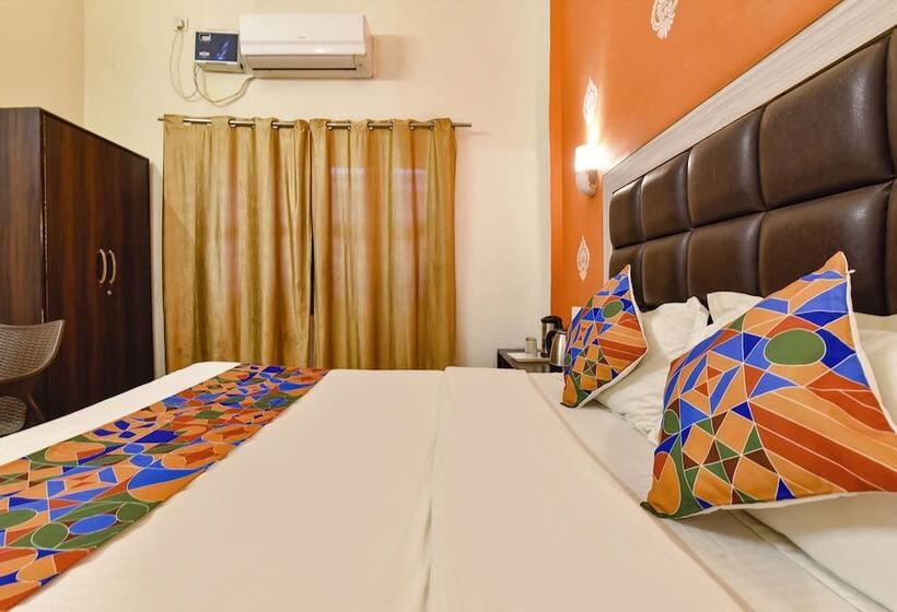 Fabhotel Kk Residency