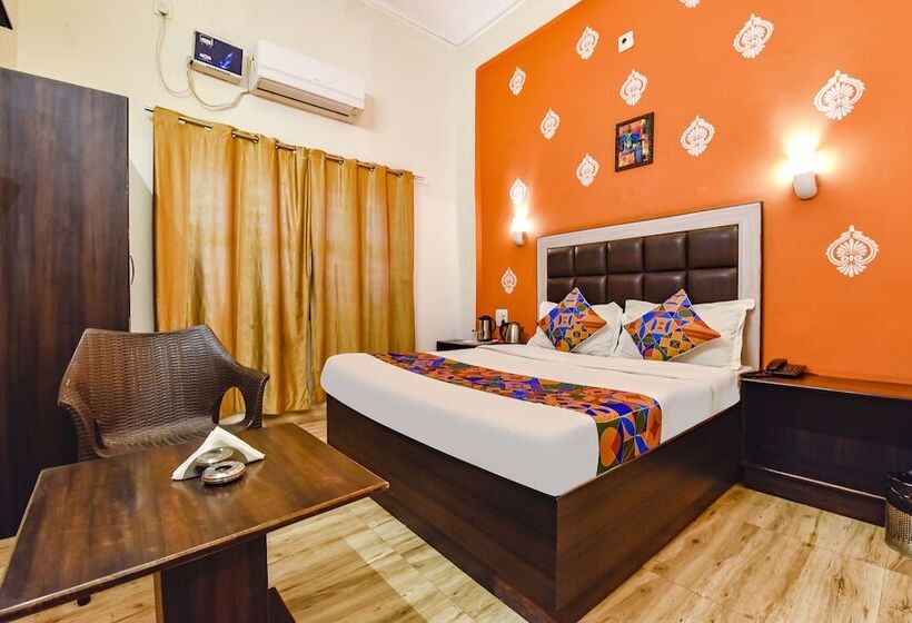 Fabhotel Kk Residency