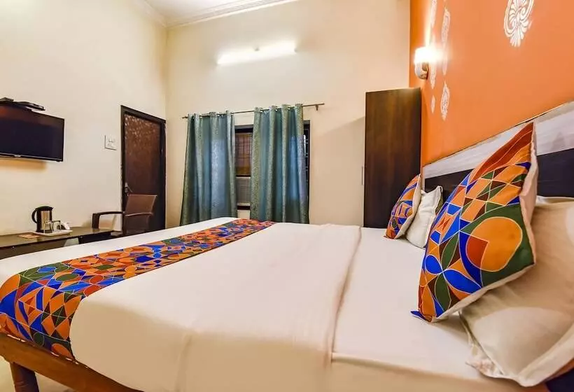 Fabhotel Kk Residency