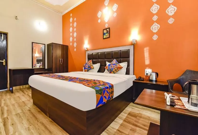 Fabhotel Kk Residency