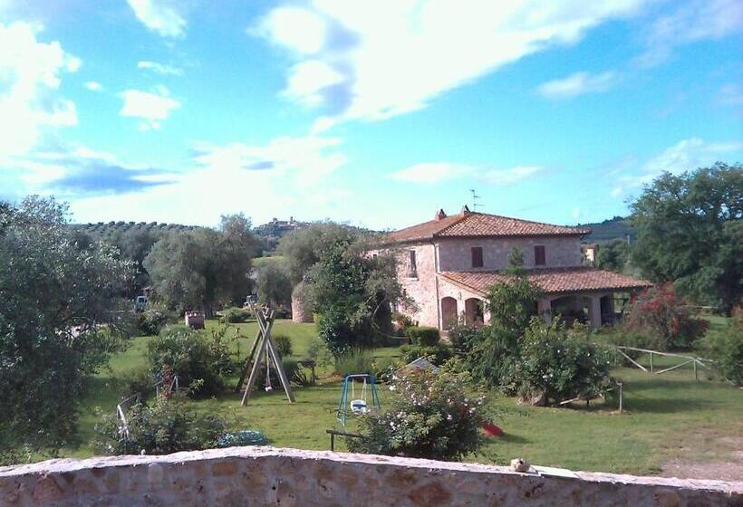 ホテル Agriturismo Il Poggiolo