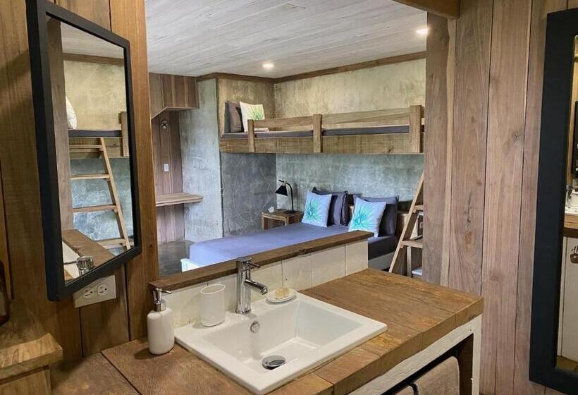 هتل Finca Vela Lodge