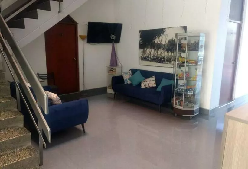 Hotel Regency Plaza