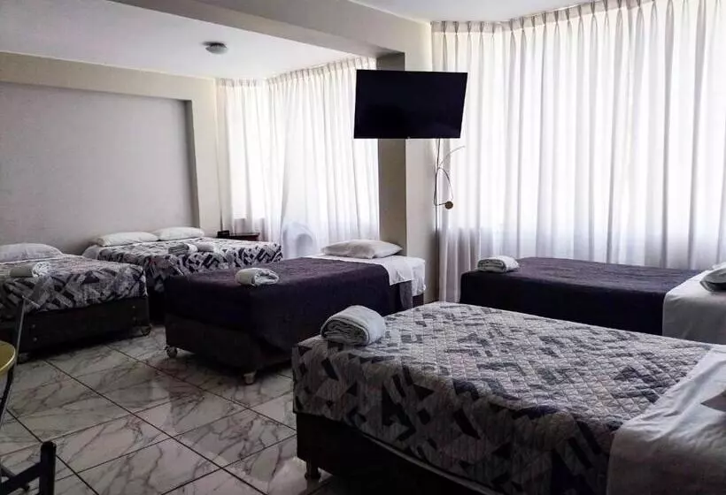 Hotel Regency Plaza