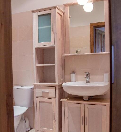 בית מלון כפרי Tynec