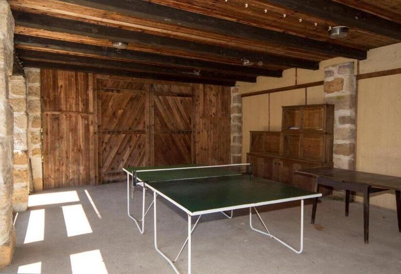 بنسيون Penzion Pod Houskou