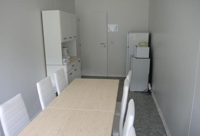 Panzió Sportovní Areál Horní Počaply