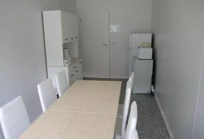 Majatalo Sportovní Areál Horní Počaply