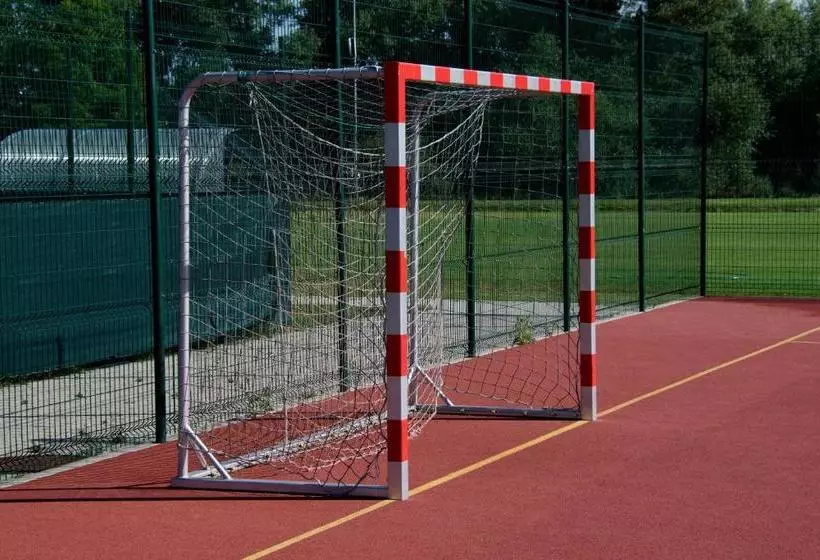 Majatalo Sportovní Areál Horní Počaply