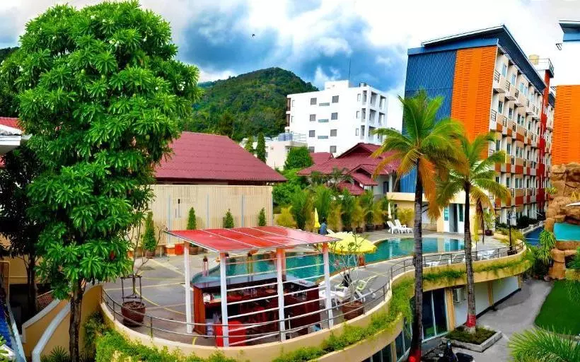 فندق Andatel Grandé Patong Phuket
