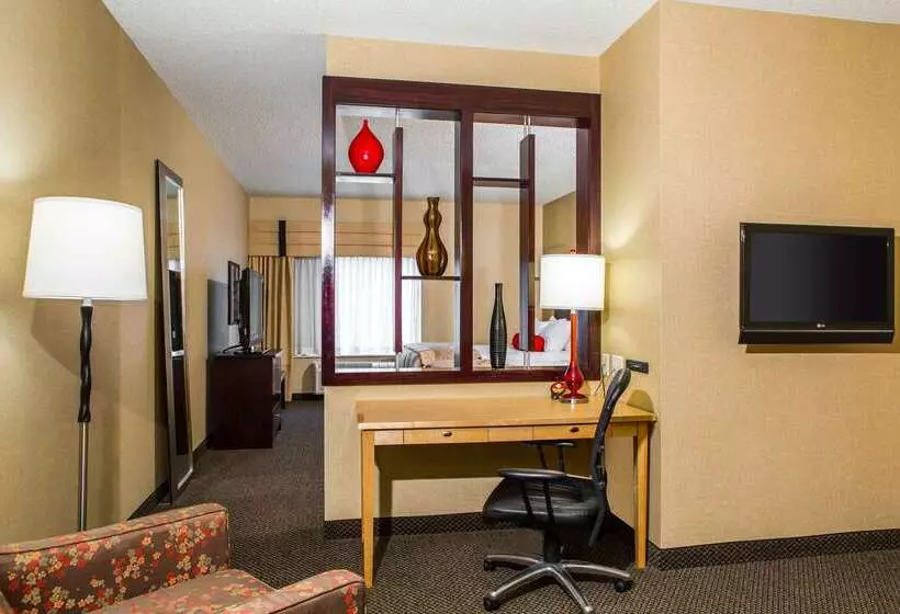 Cambria Hotel Raleigh Durham Airport