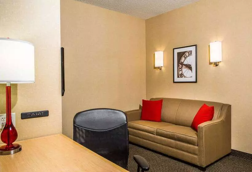 Cambria Hotel Raleigh Durham Airport