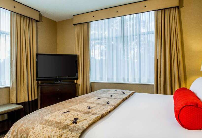 Cambria Hotel Raleigh Durham Airport