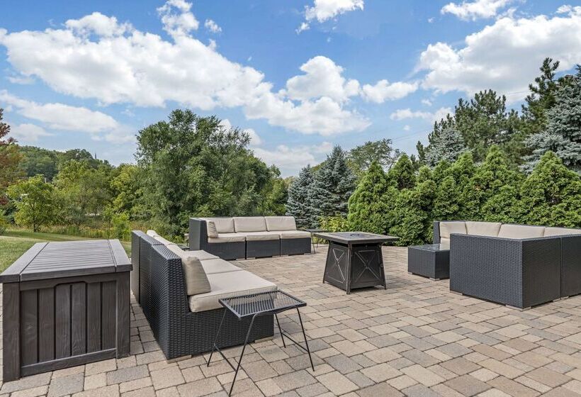 فندق Comfort Suites Lake Geneva East