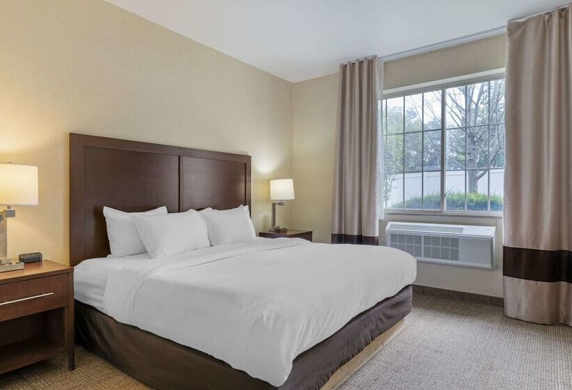 فندق Comfort Suites Lake Geneva East