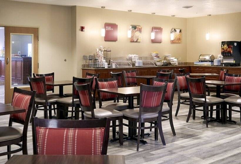 فندق Comfort Suites Lake Geneva East