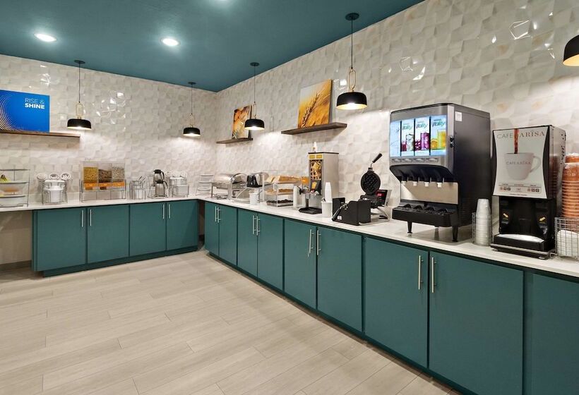 فندق Comfort Suites Fort Worth North Fossil Creek