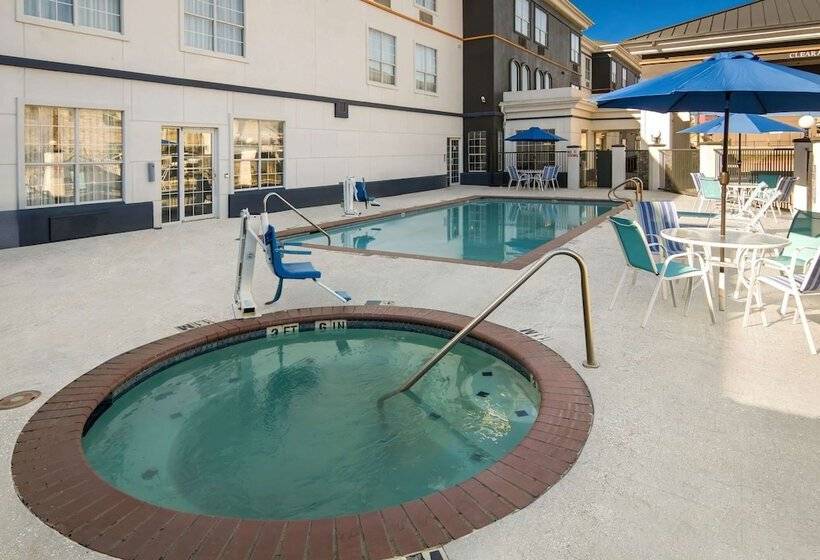فندق Comfort Suites Fort Worth North Fossil Creek