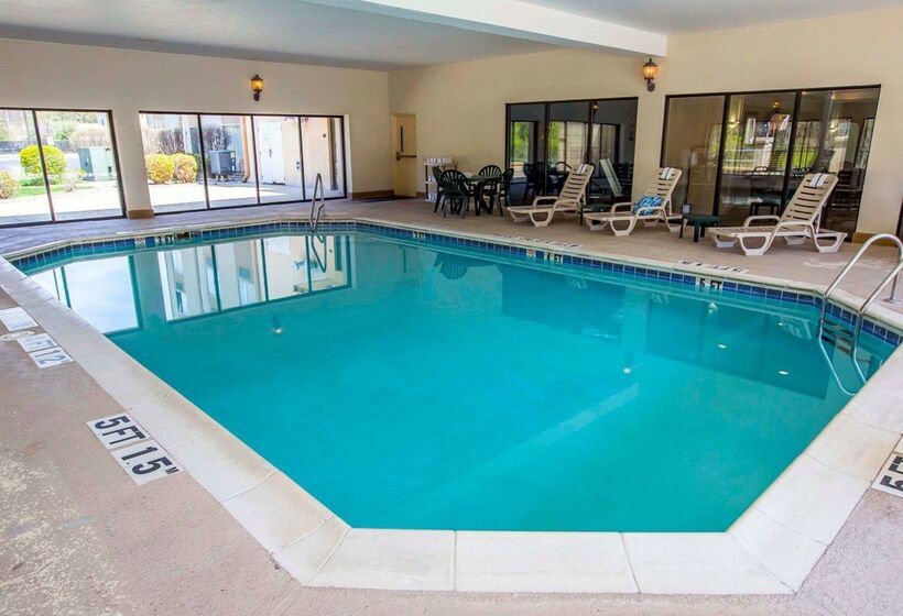 فندق Comfort Suites University Area Notre Damesouth Bend