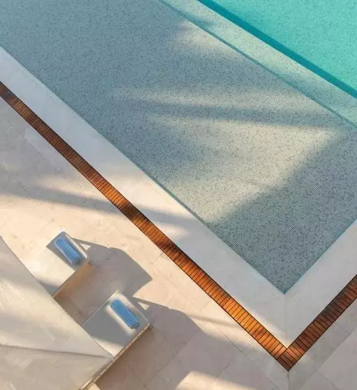 ホテル D Maris Bay