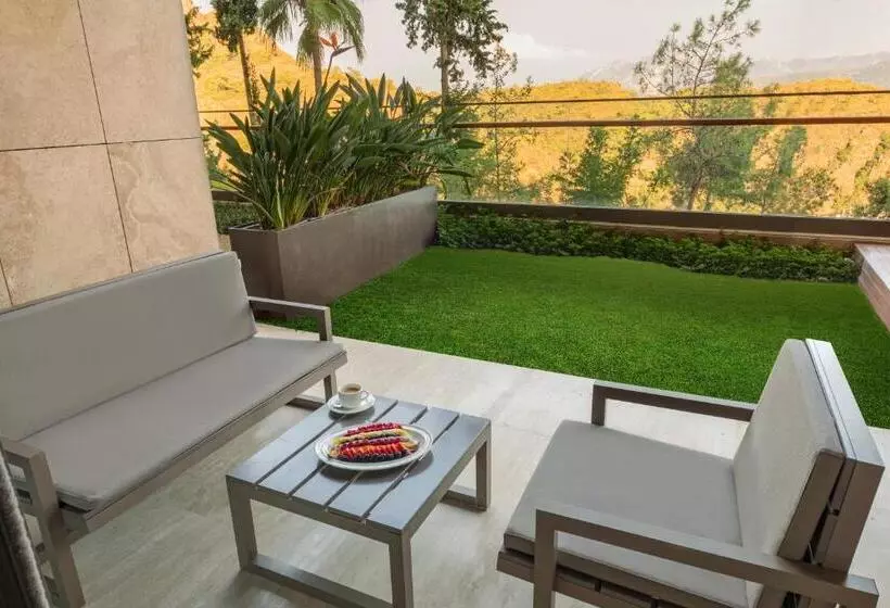 ホテル D Maris Bay