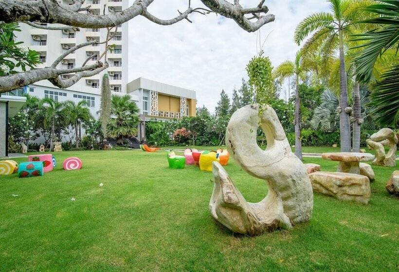 בית מלון כפרי Golden Beach Chaam