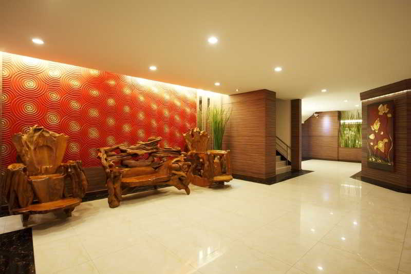 בית מלון כפרי Golden Beach Chaam